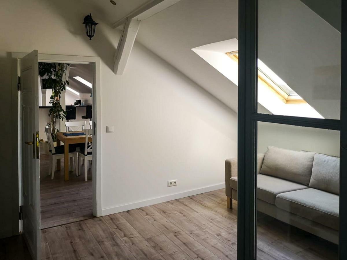 Gutshof Gross Behnkenhagen Apartment Exterior foto